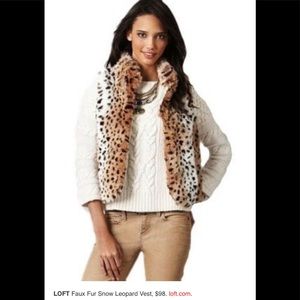 Ann Tayler The Loft -faux Snow Leopard fur vest❄️